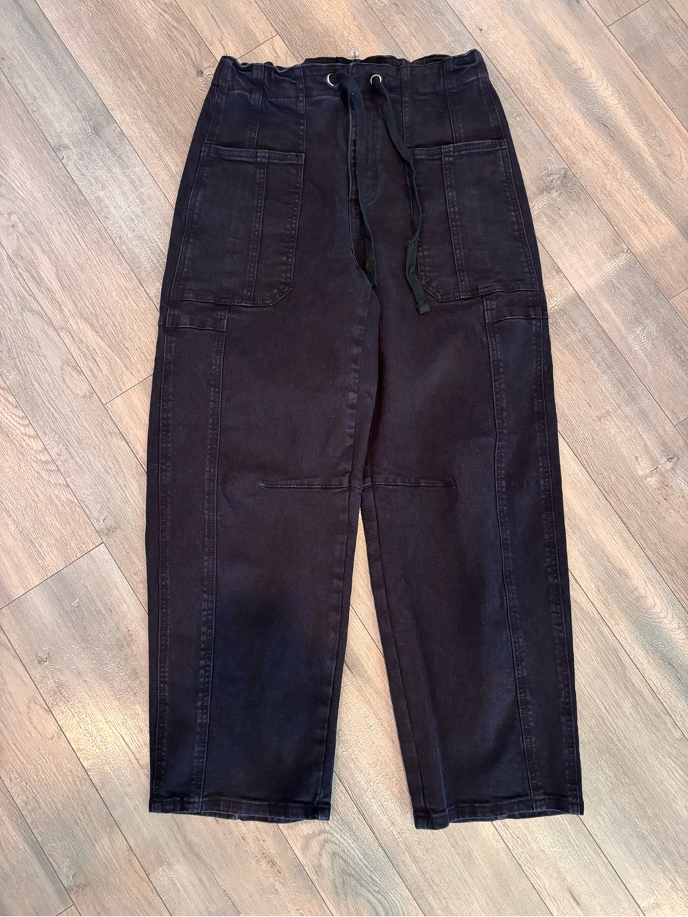 Women's Black Cropped Utility Barrel Jeans with Drawstring Waist